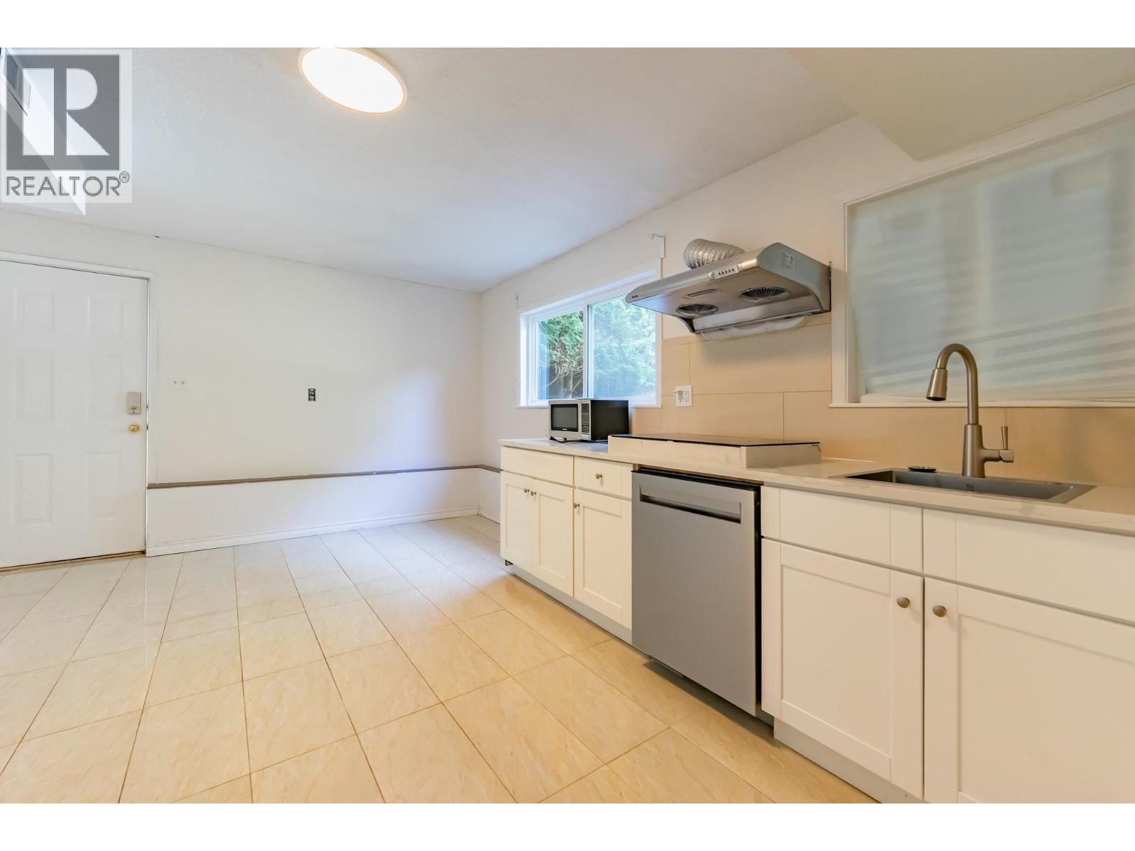 5 Bed, 3 Bath House for Sale in Delta – 5313 10 AVENUE, Delta – MLS# R3159004 - Image 21