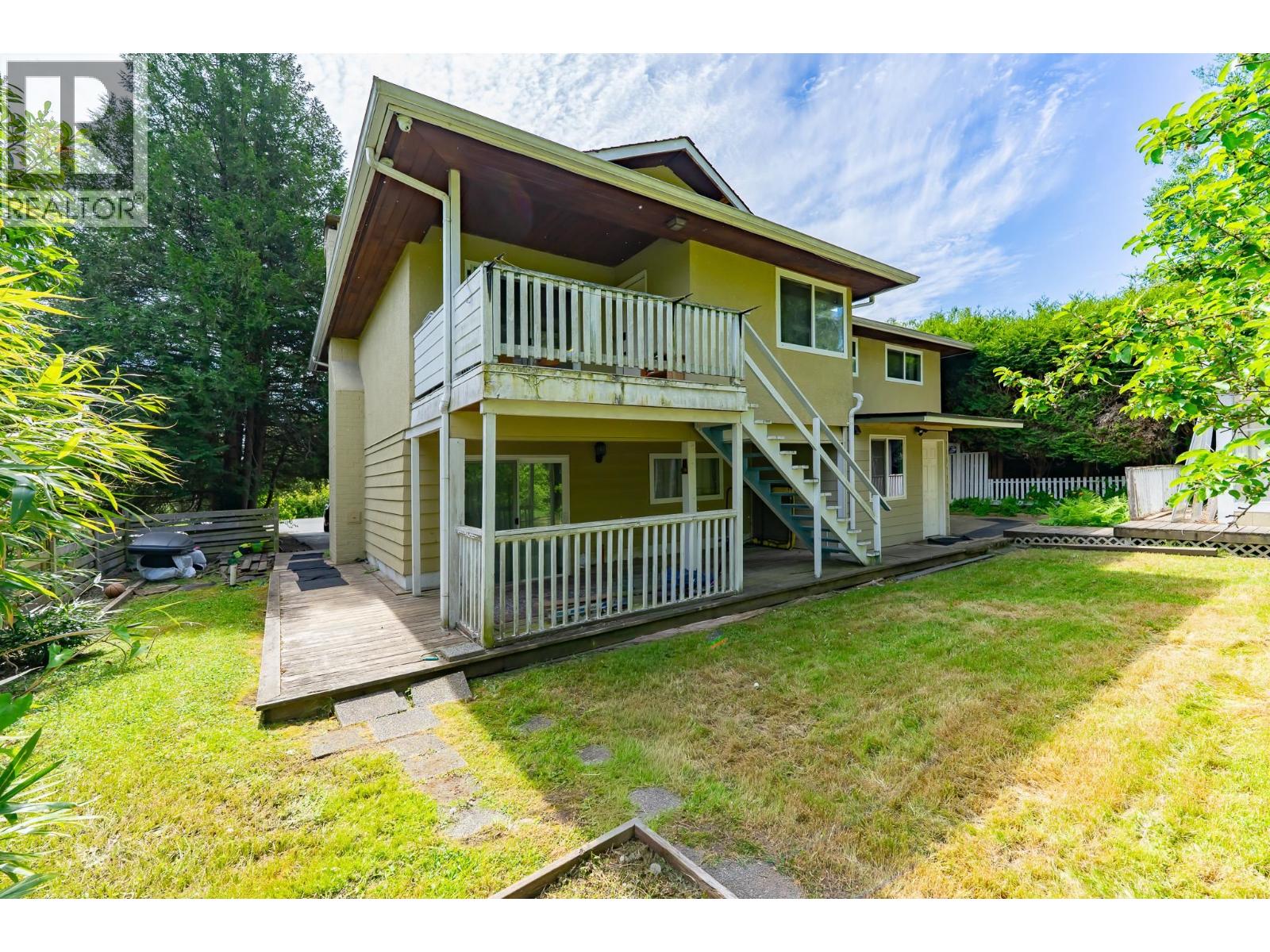 5 Bed, 3 Bath House for Sale in Delta – 5313 10 AVENUE, Delta – MLS# R3159004 - Image 3