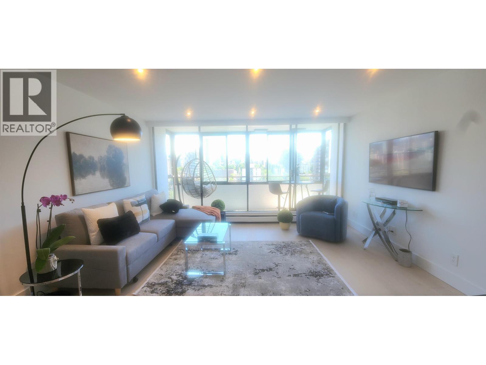 #1806 1725 PENDRELL Street, Vancouver, British Columbia, V6G2X7, Vancouver, British Columbia — photo 2 of 5