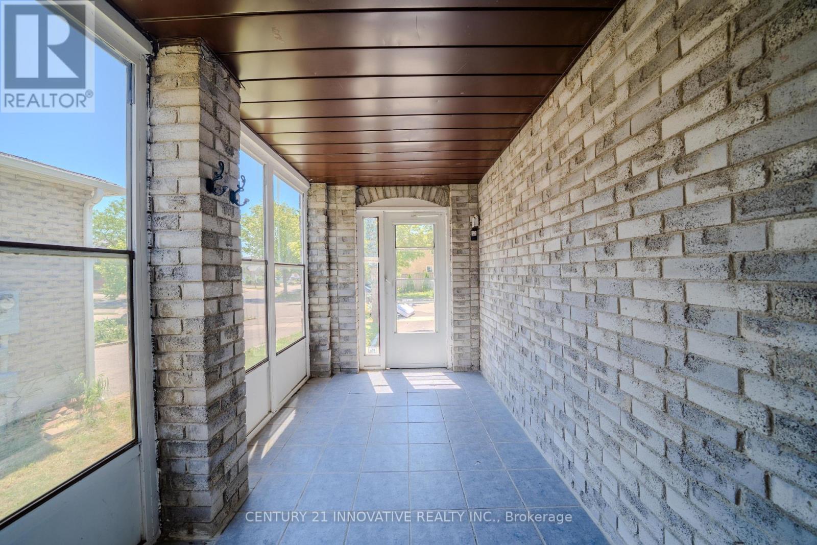 93 WILLIAM HONEY CRESCENT - Image 46