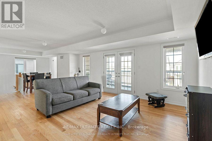 15 VALLEYBROOK ROAD - 3