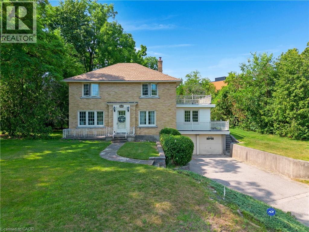272 SHELDON Avenue N — photo 3