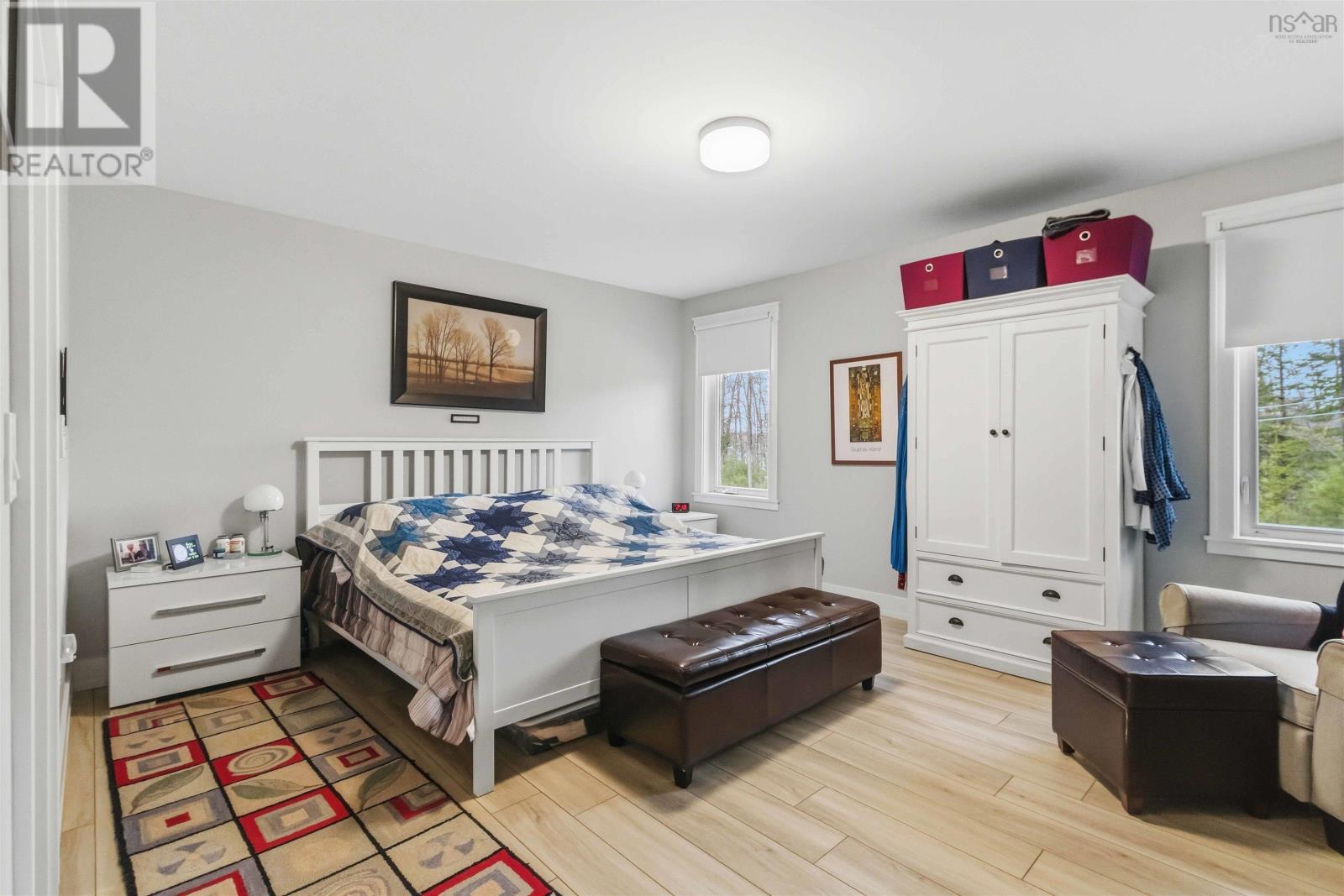 Property 35 of 45 of 71 Acorn Drive