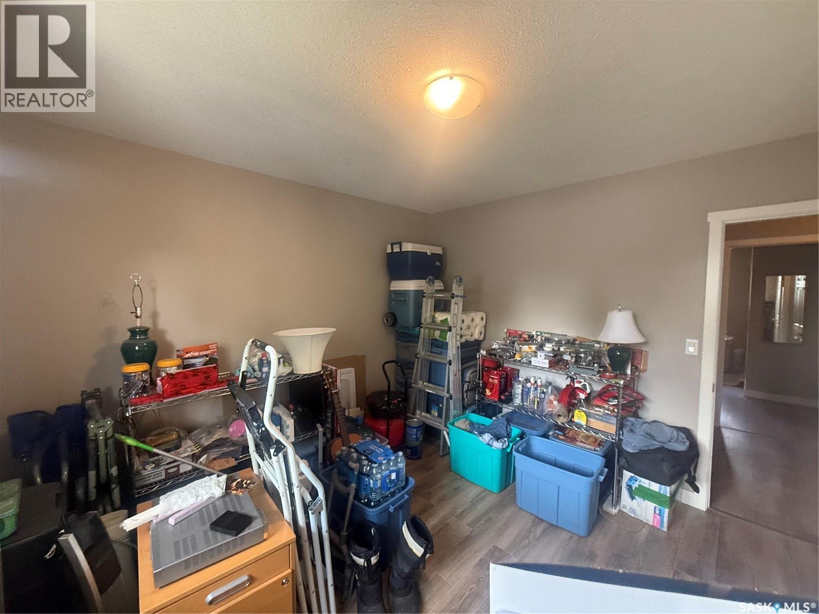 411 5th AVENUE W - Image 10