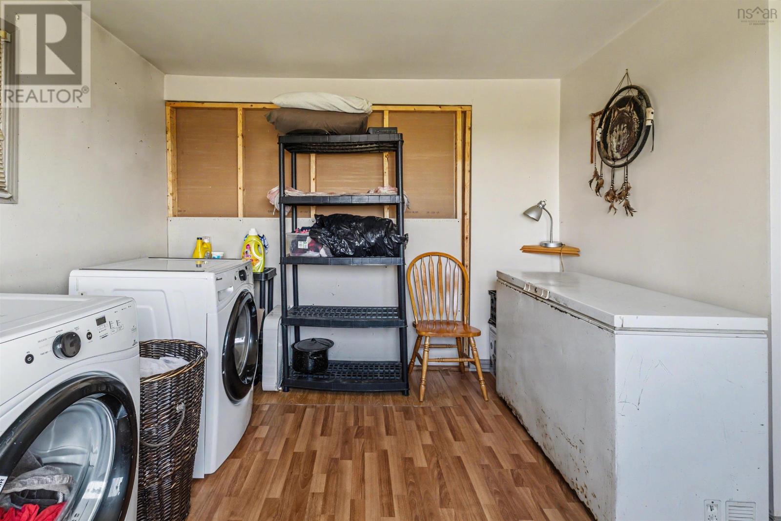 Property 27 of 33 of 218 Pitt Street