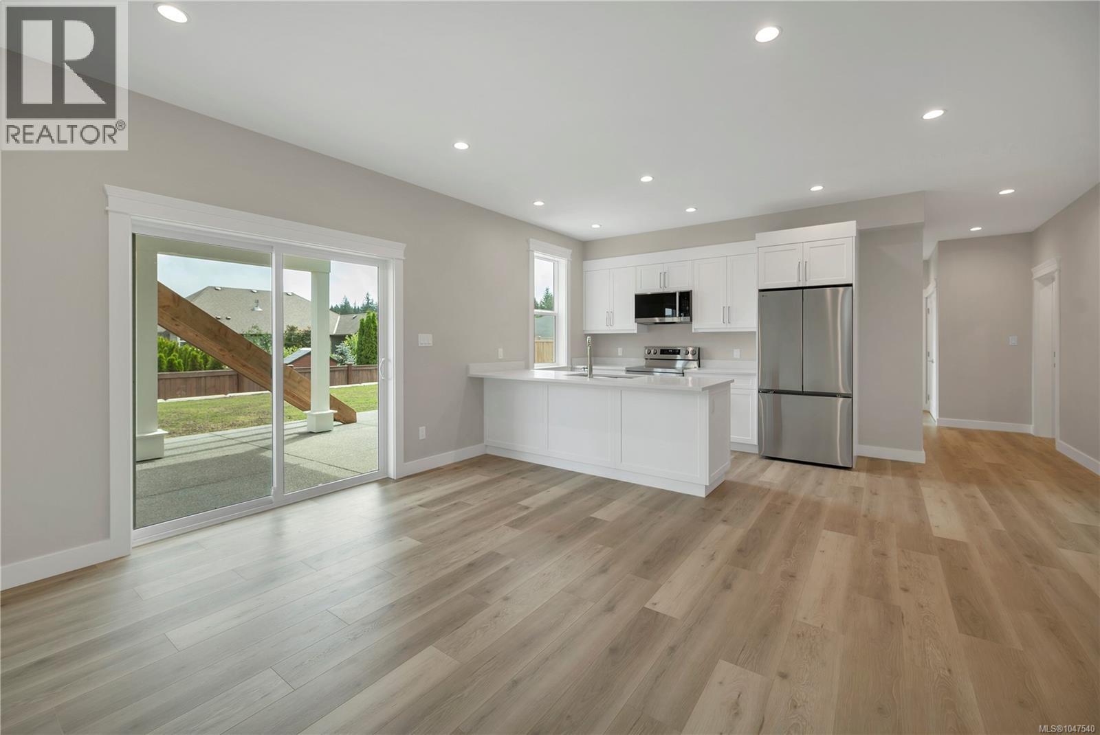 237 Walworth Rd S - 47