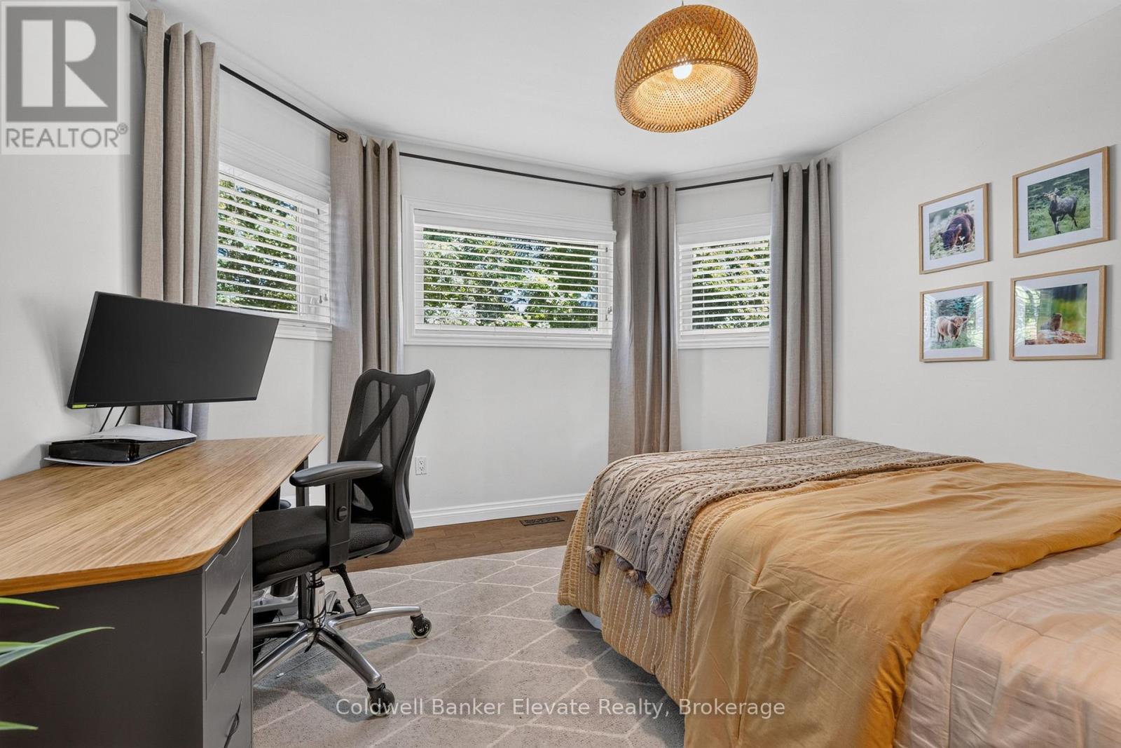 51 GOLLOP CRESCENT - Image 34