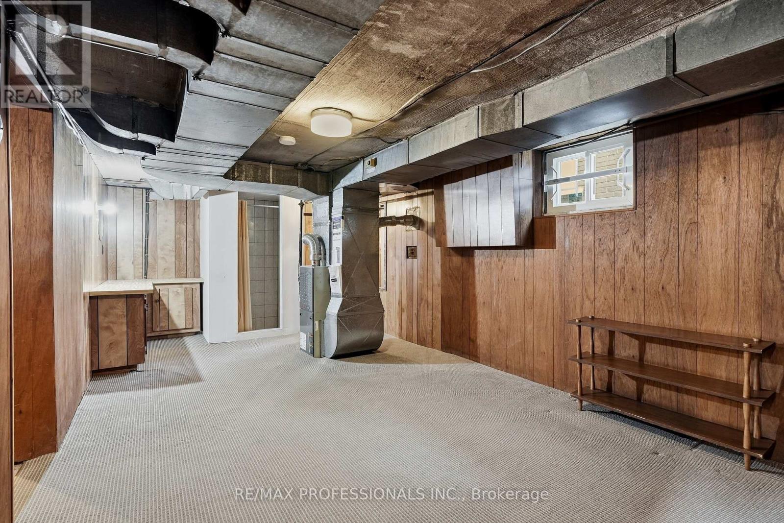 1 BERNICE AVENUE - 36