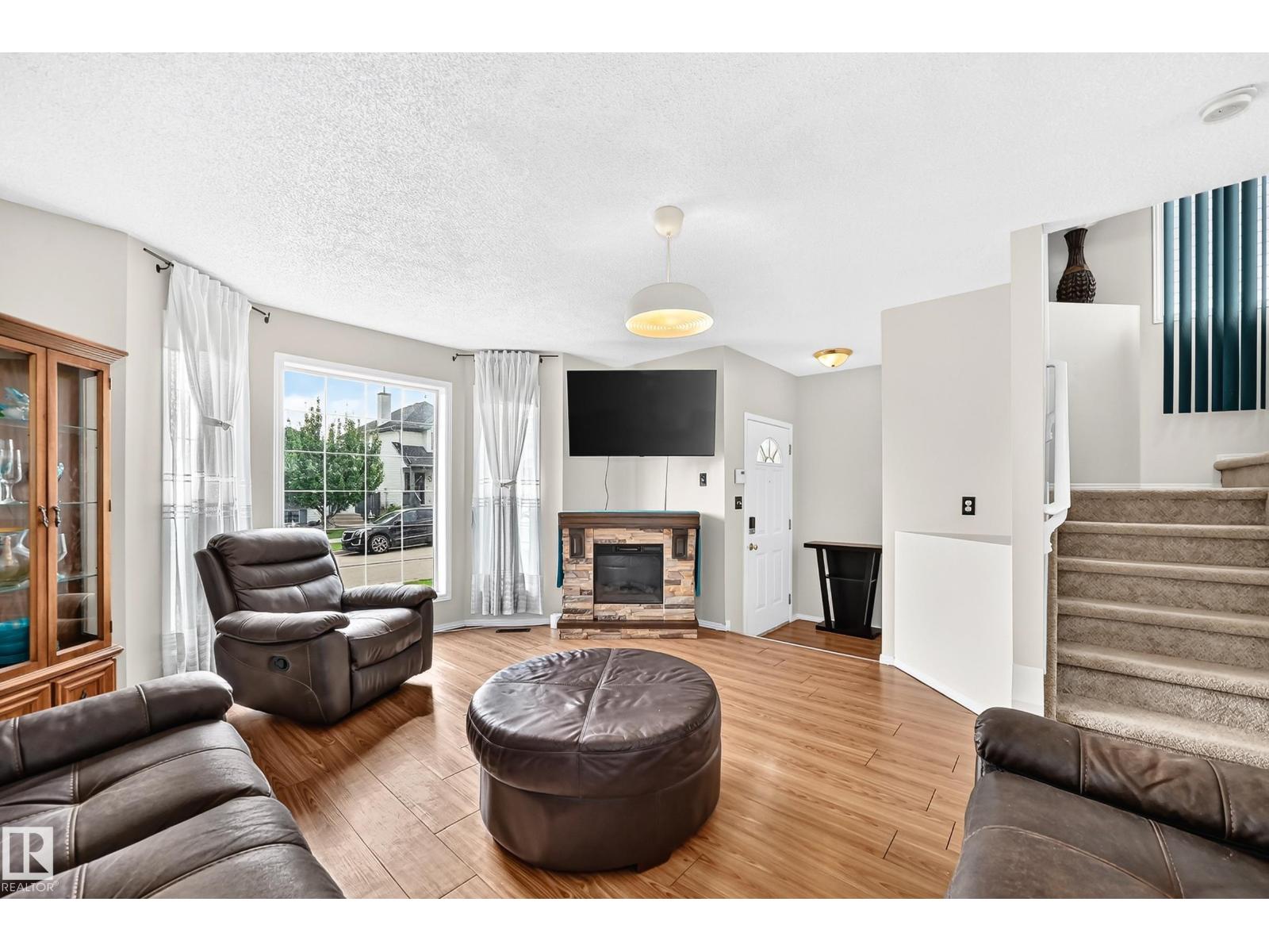 4520 149 AV NW, Miller, Edmonton photo 3