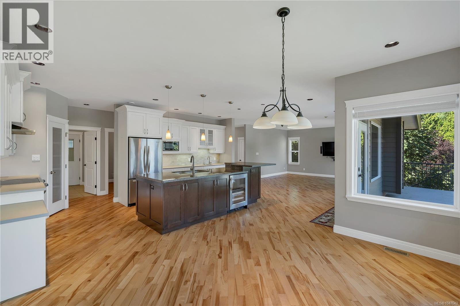 830 Pinecrest Rd - 12