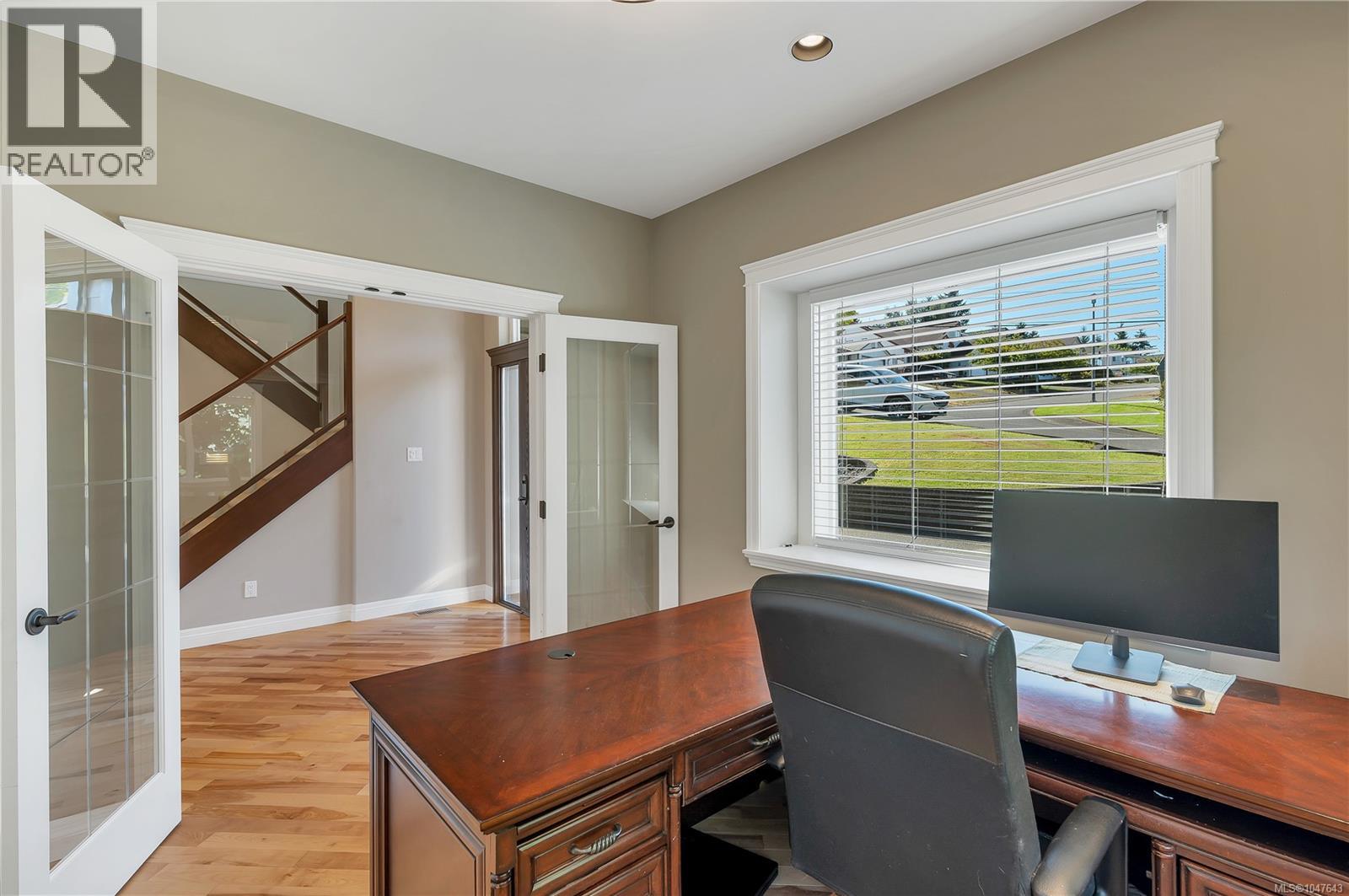 830 Pinecrest Rd - Image 23