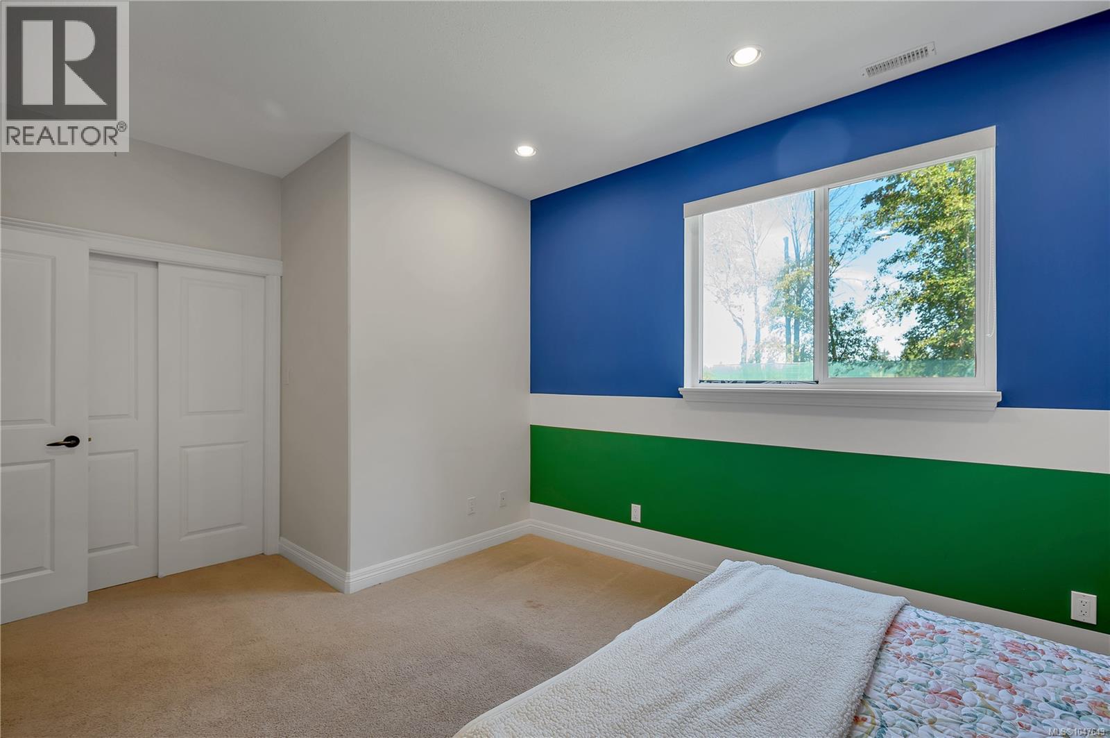 830 Pinecrest Rd - Image 45