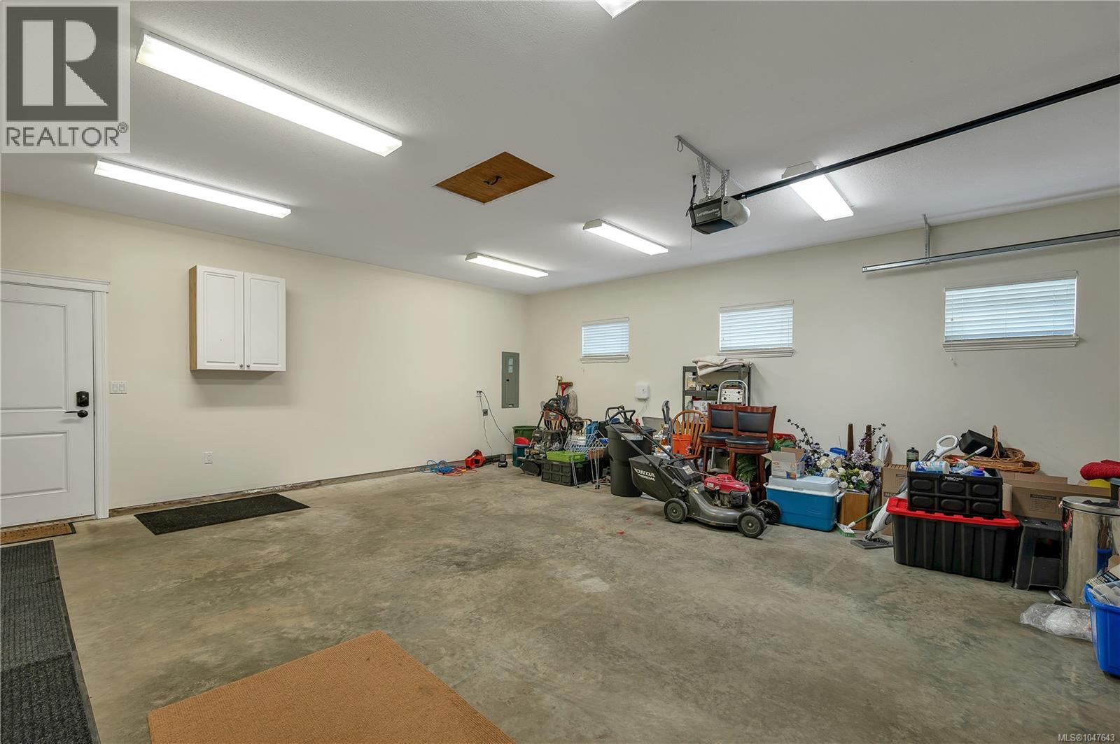 830 Pinecrest Rd - Image 53
