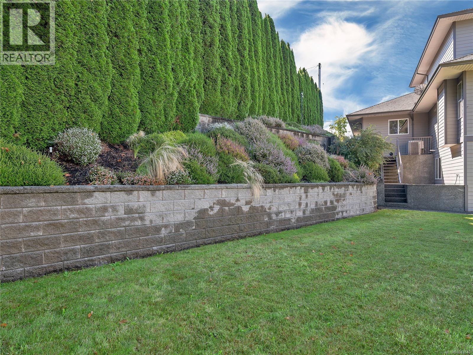 830 Pinecrest Rd - Image 56