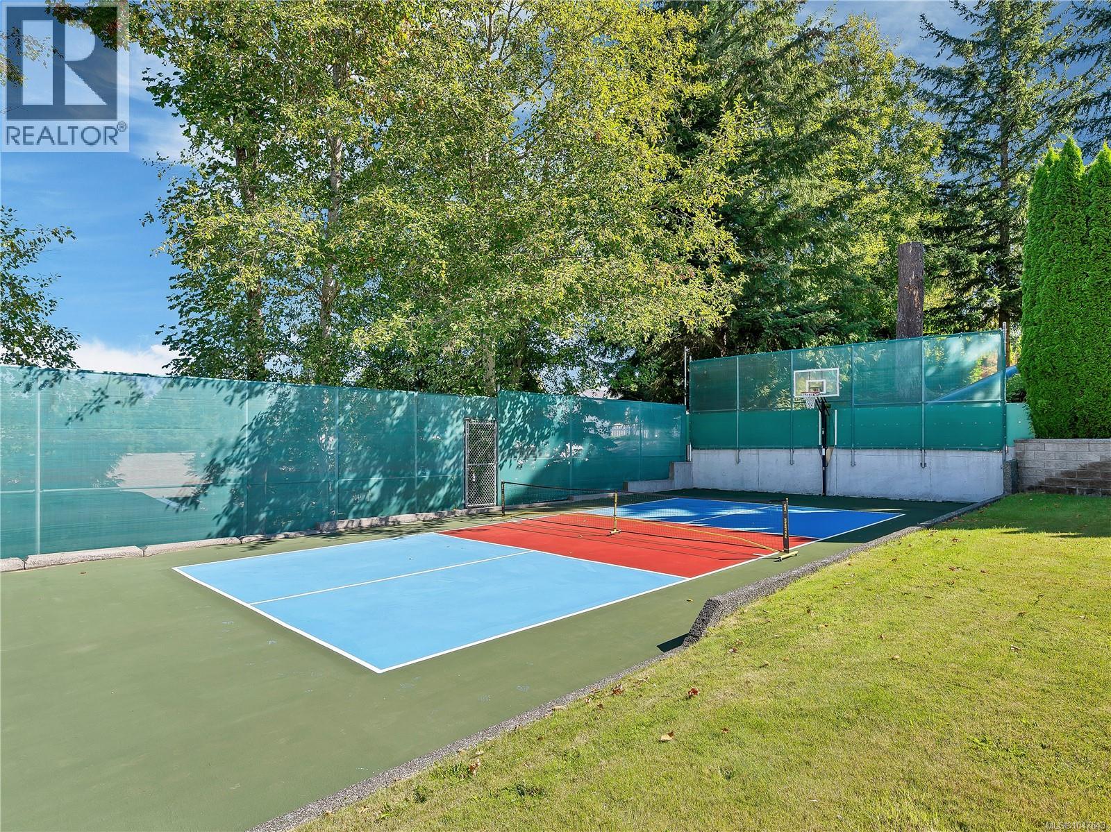 830 Pinecrest Rd - 61