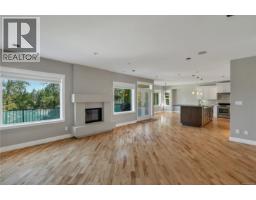 830 Pinecrest Rd, Campbell River, BC V9W3P3 Photo 16