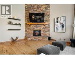 4pc Ensuite bath - 1802 Greywolf Drive, Panorama, BC V0A1T0 Photo 6