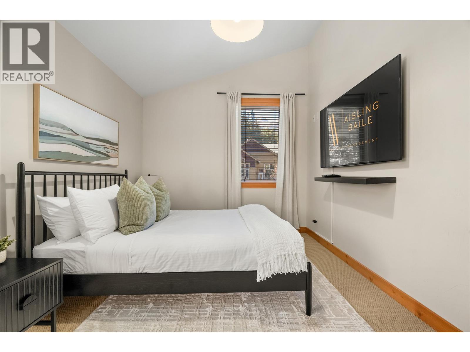 1802 GREYWOLF Drive - 34