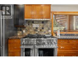4pc Ensuite bath - 1802 Greywolf Drive, Panorama, BC V0A1T0 Photo 12