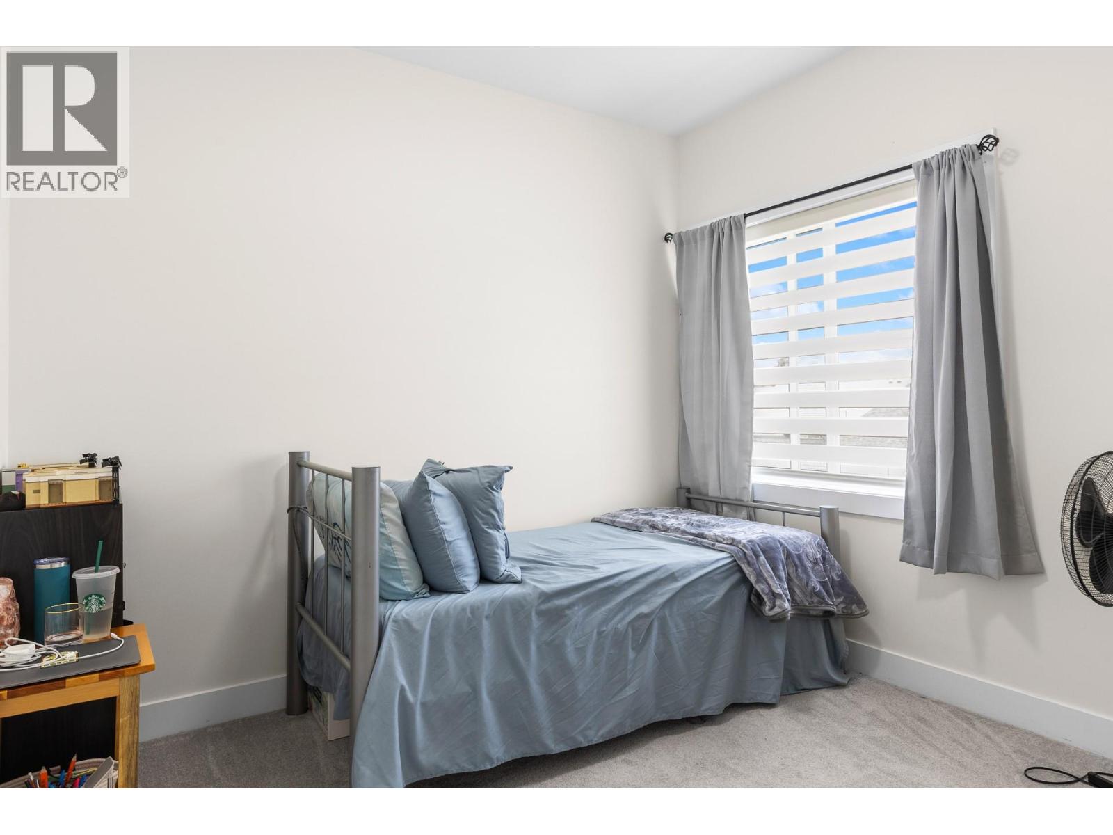 #2 1354 Rutland Road N - 19