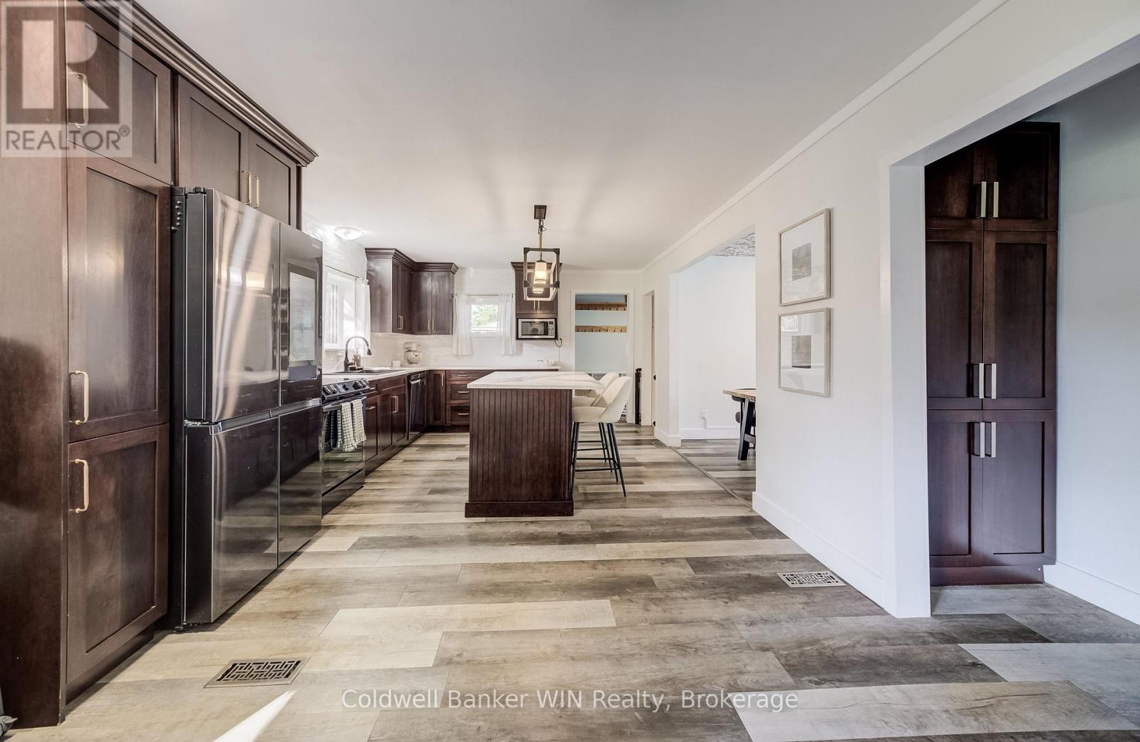 340 SLIGO ROAD W - Image 10