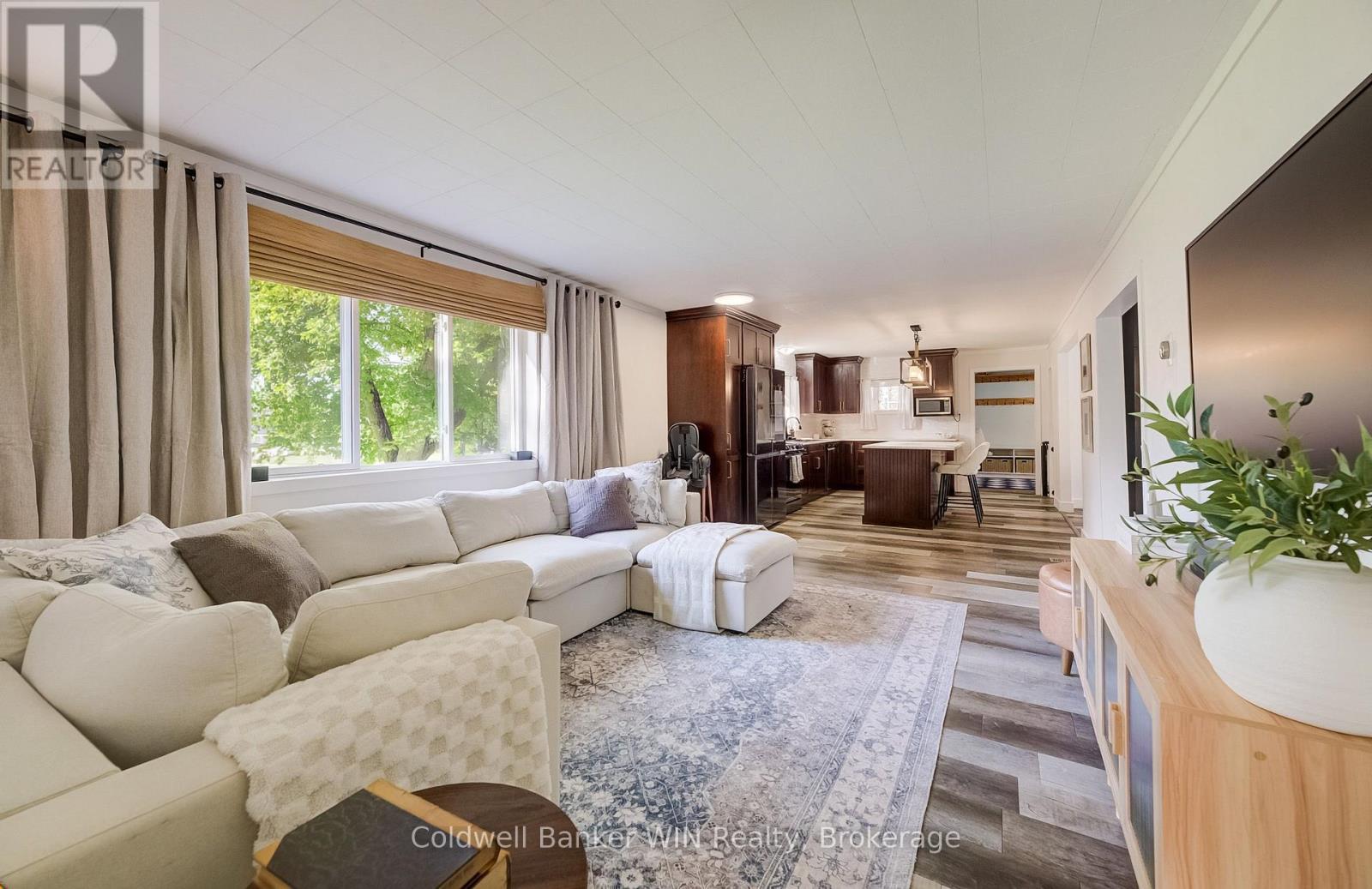 340 SLIGO ROAD W - 8