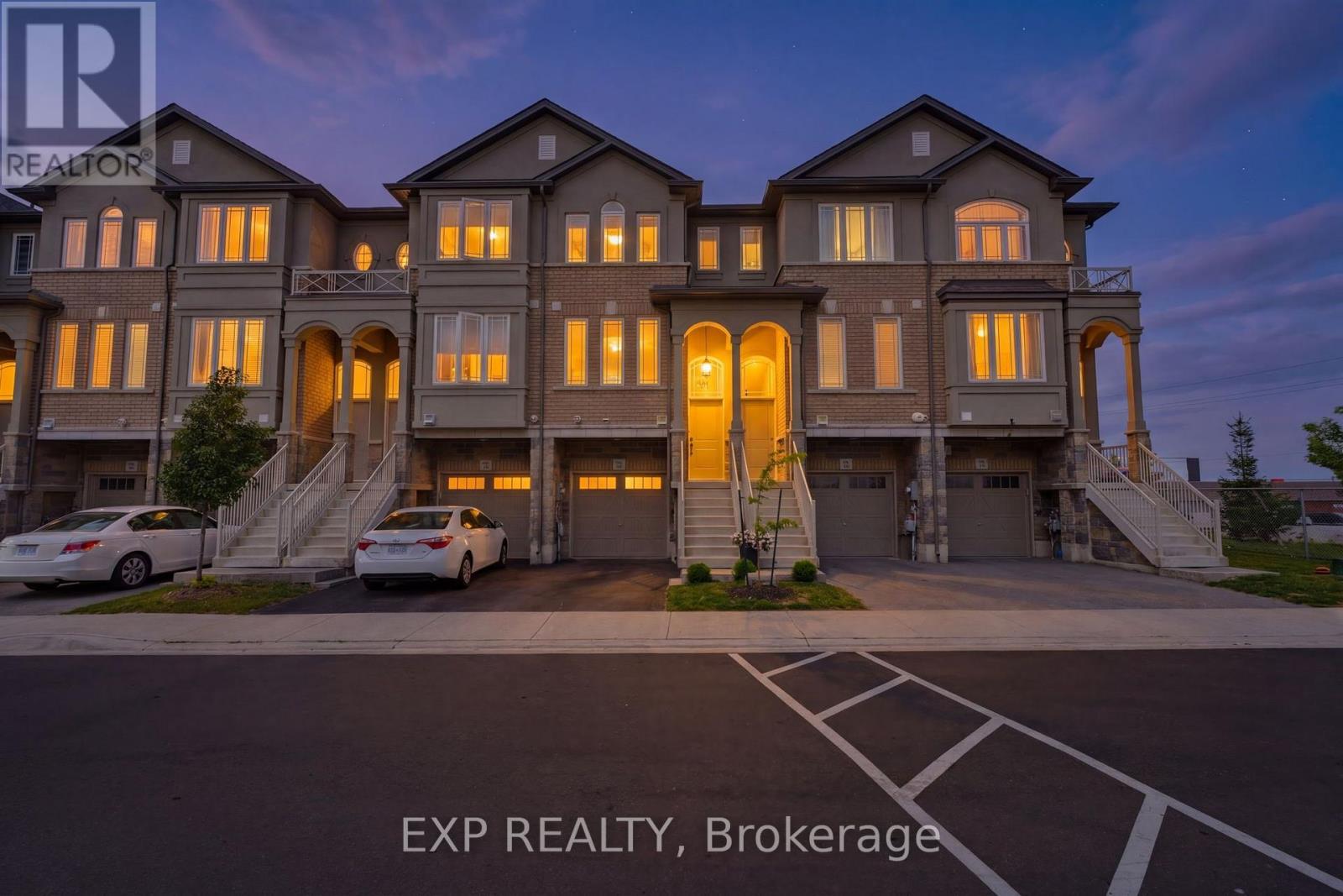 74 LAGUNA VILLAGE CRESCENT - 1