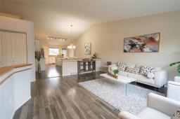 Bedroom - 36 Beachham Crescent, Winnipeg, MB R3Y0A8 Photo 6