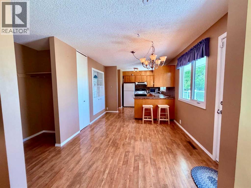 Listing photo – 40108 Range Road 35, Rural Lacombe County