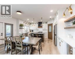 Primary Bedroom - 21 Hamptons Gate Se, Medicine Hat, AB T1B0N7 Photo 9