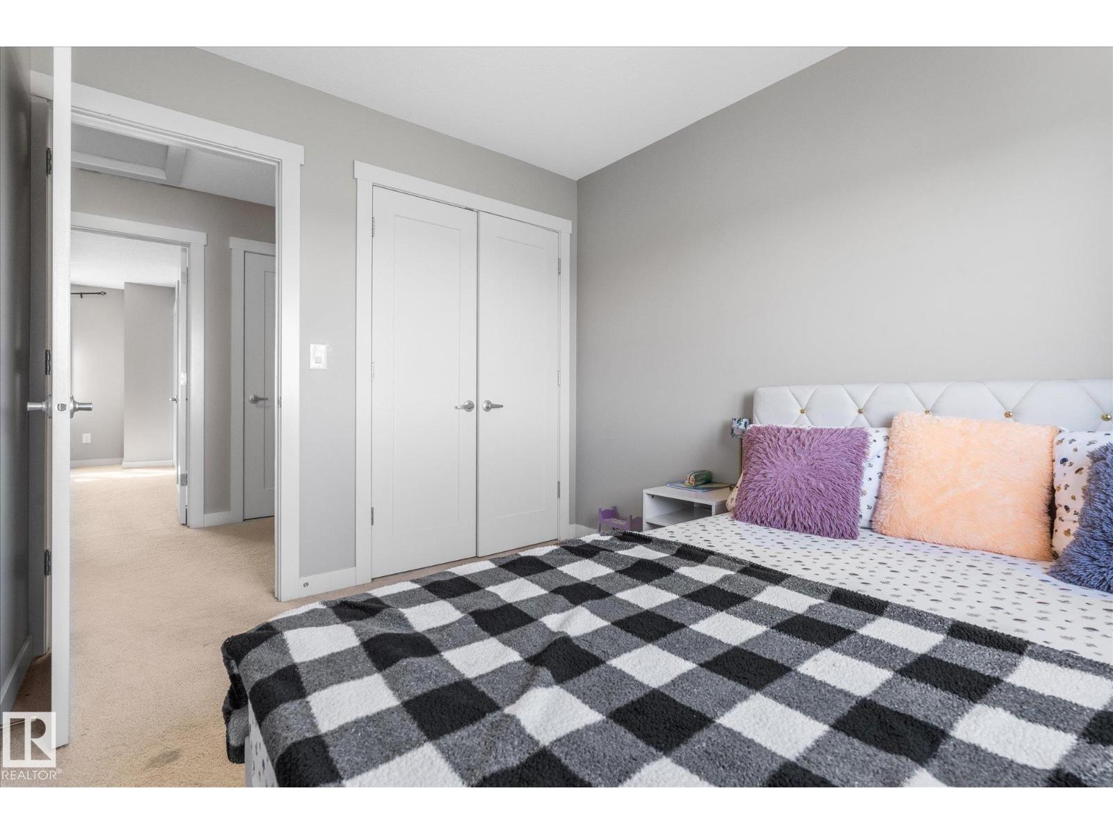 #2 5203 149 AV NW - 21
