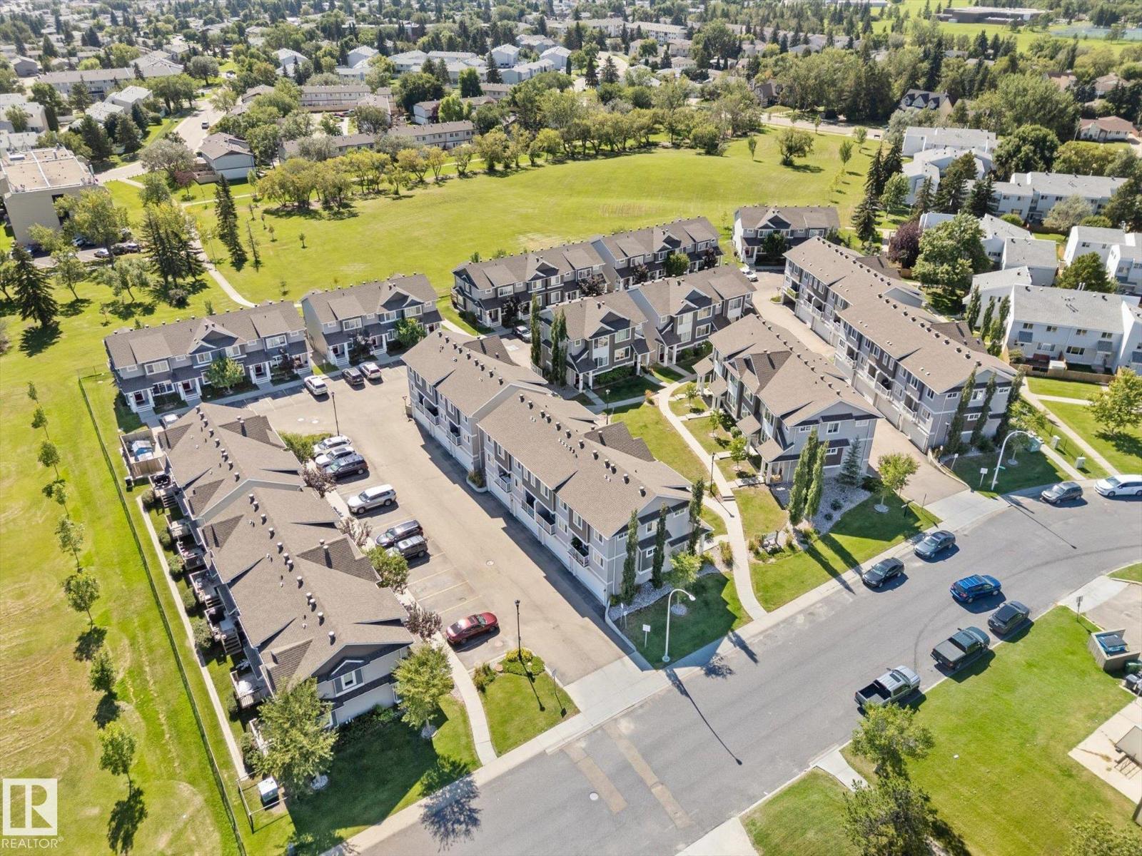 #2 5203 149 AV NW - 38
