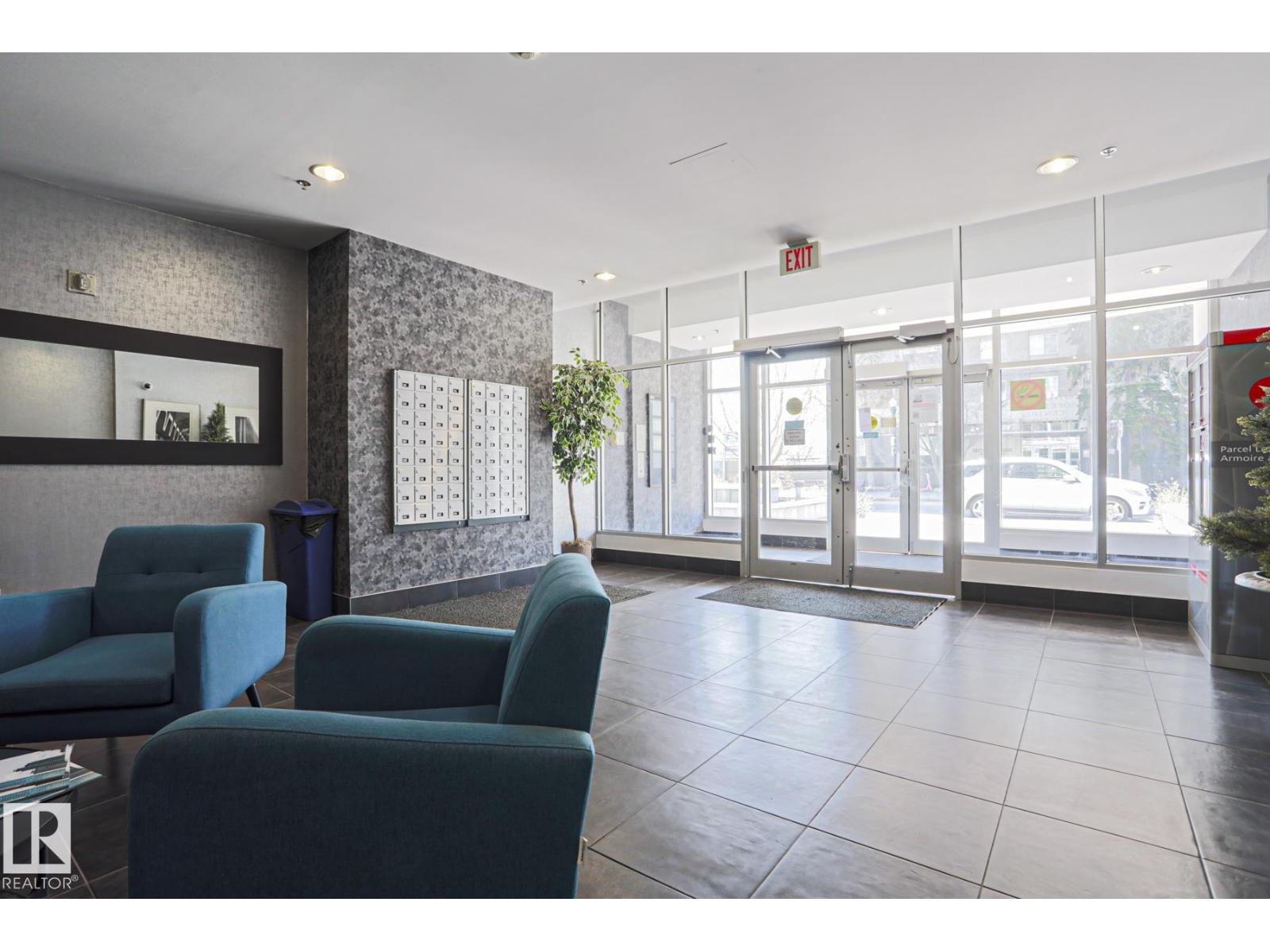 #1004 10504 99 AV NW, Downtown (Edmonton), Edmonton photo 3
