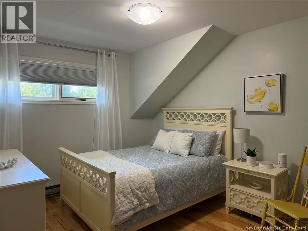 208 Claire Avenue - Image 28