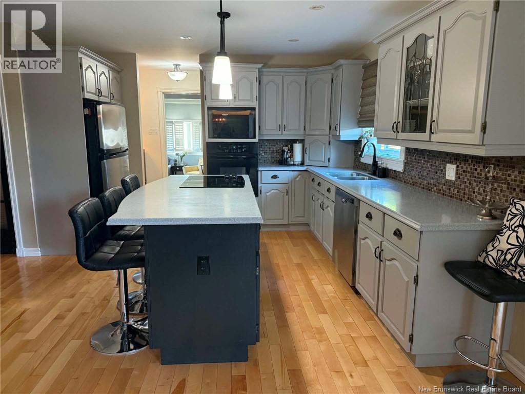 208 Claire Avenue - 11