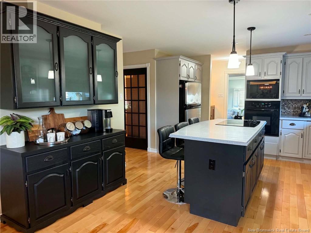 208 Claire Avenue - 8