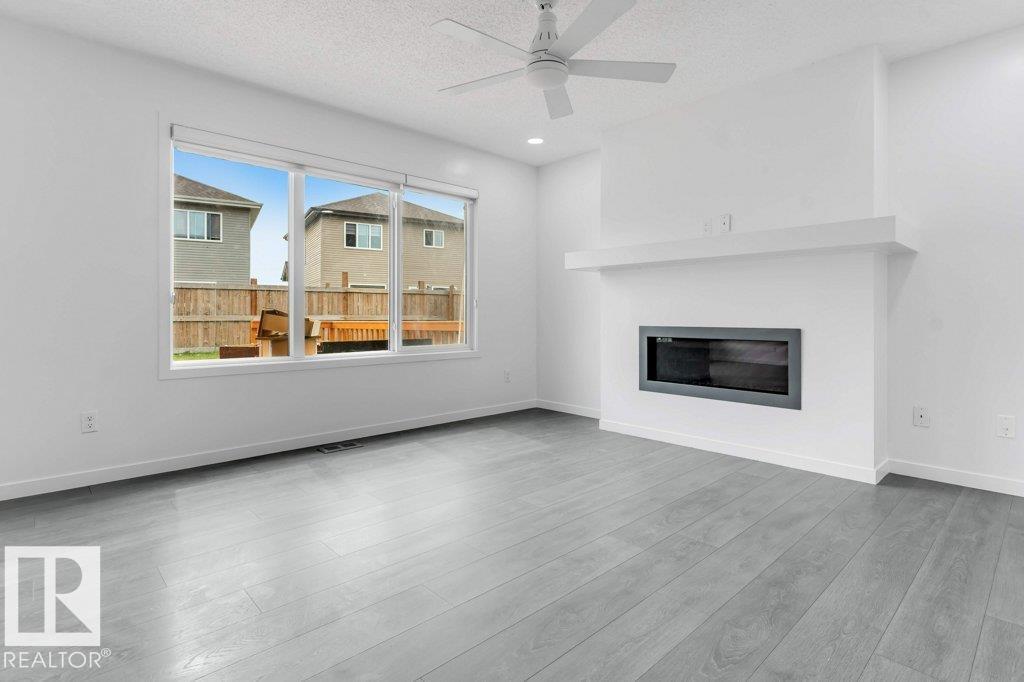3007 13 AV NW - 12