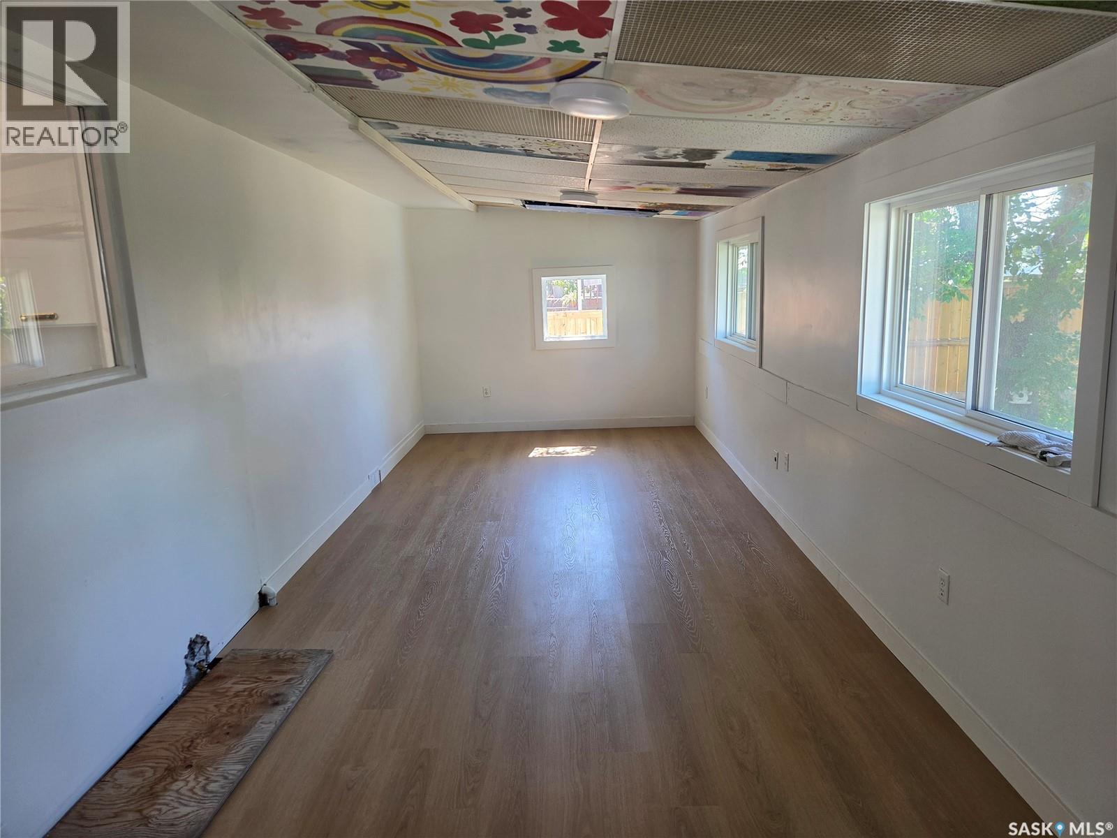 365 3rd Ave CRESCENT - 17