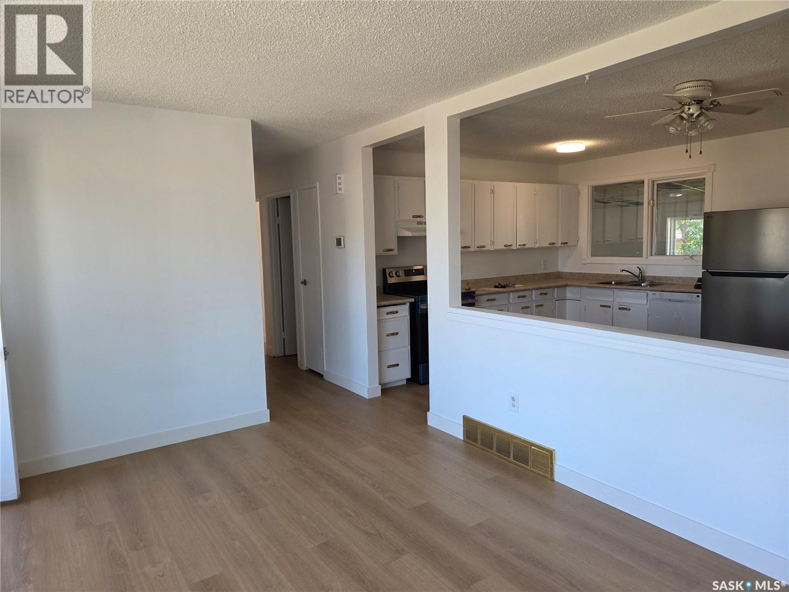 365 3rd Ave CRESCENT - 6