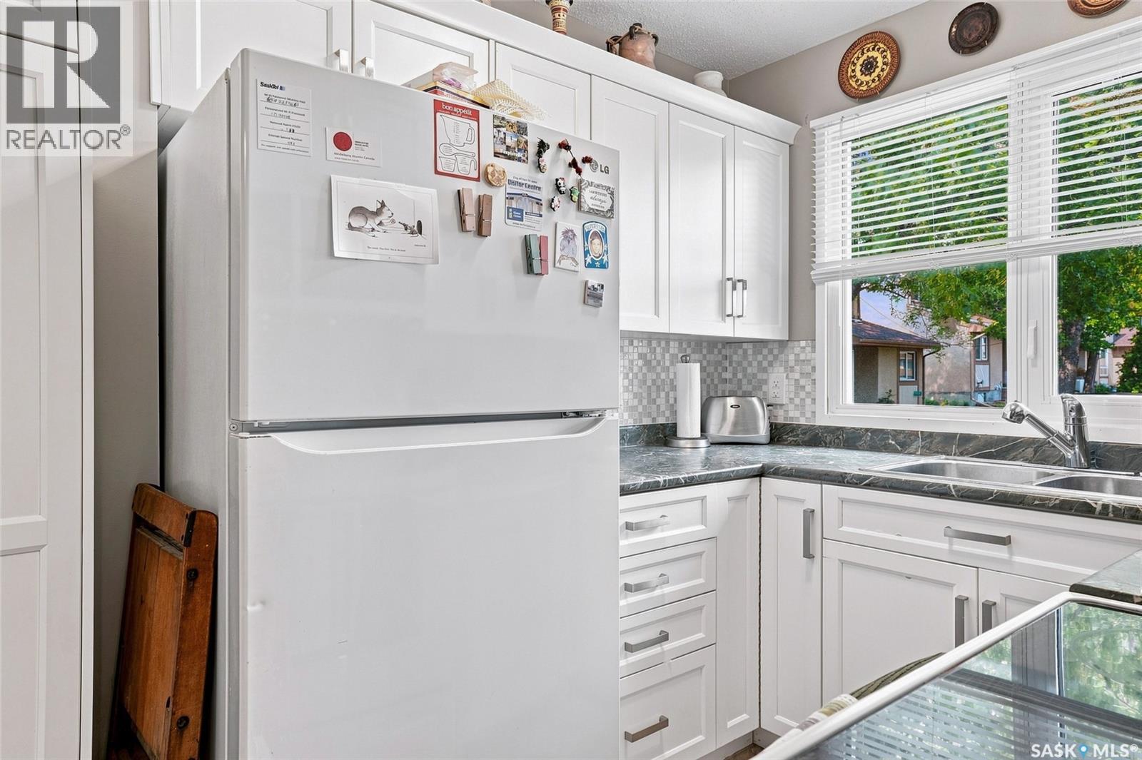 #169 1128 McKercher DRIVE - 17
