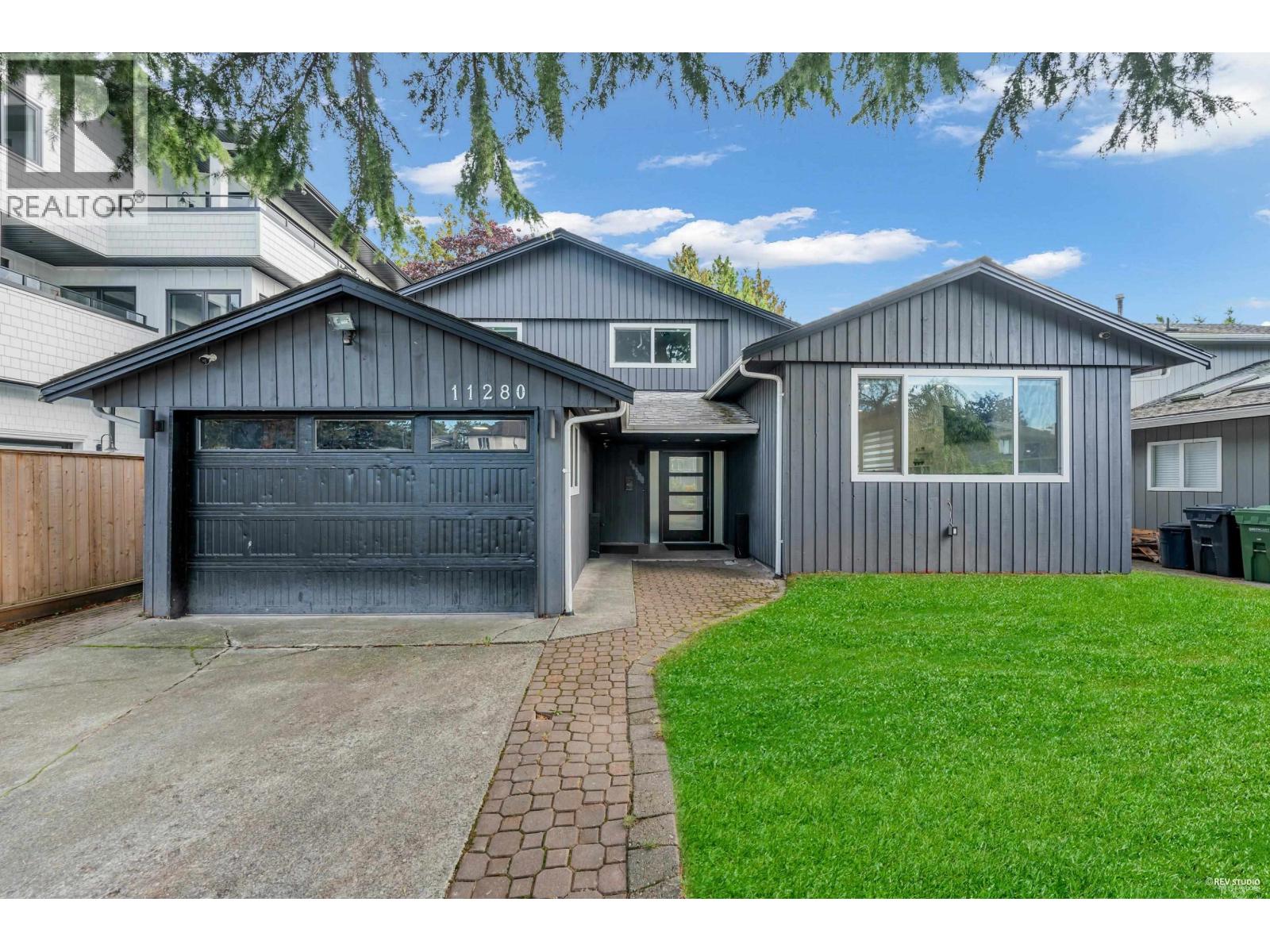 11280 CARAVEL COURT