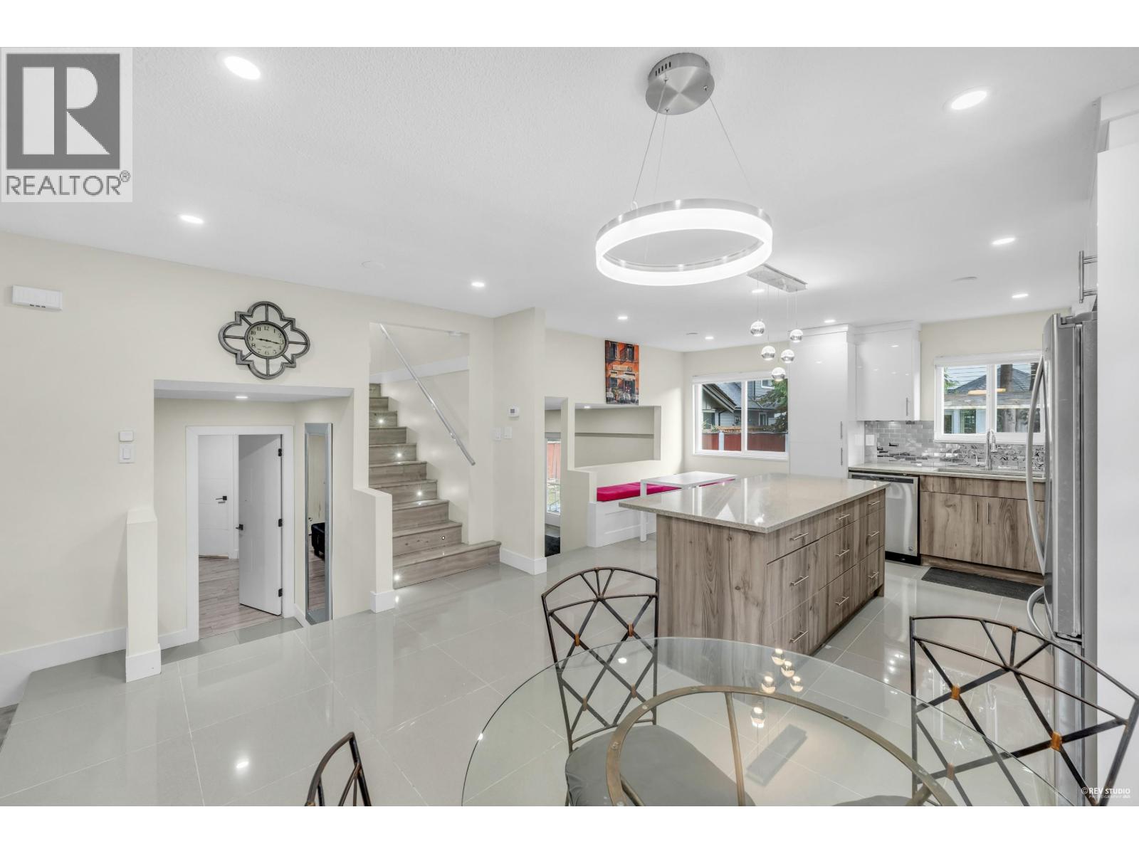 3 Bed, 3 Bath House for Sale in Richmond – 11280 CARAVEL COURT, Richmond – MLS# R3159000 - Image 8
