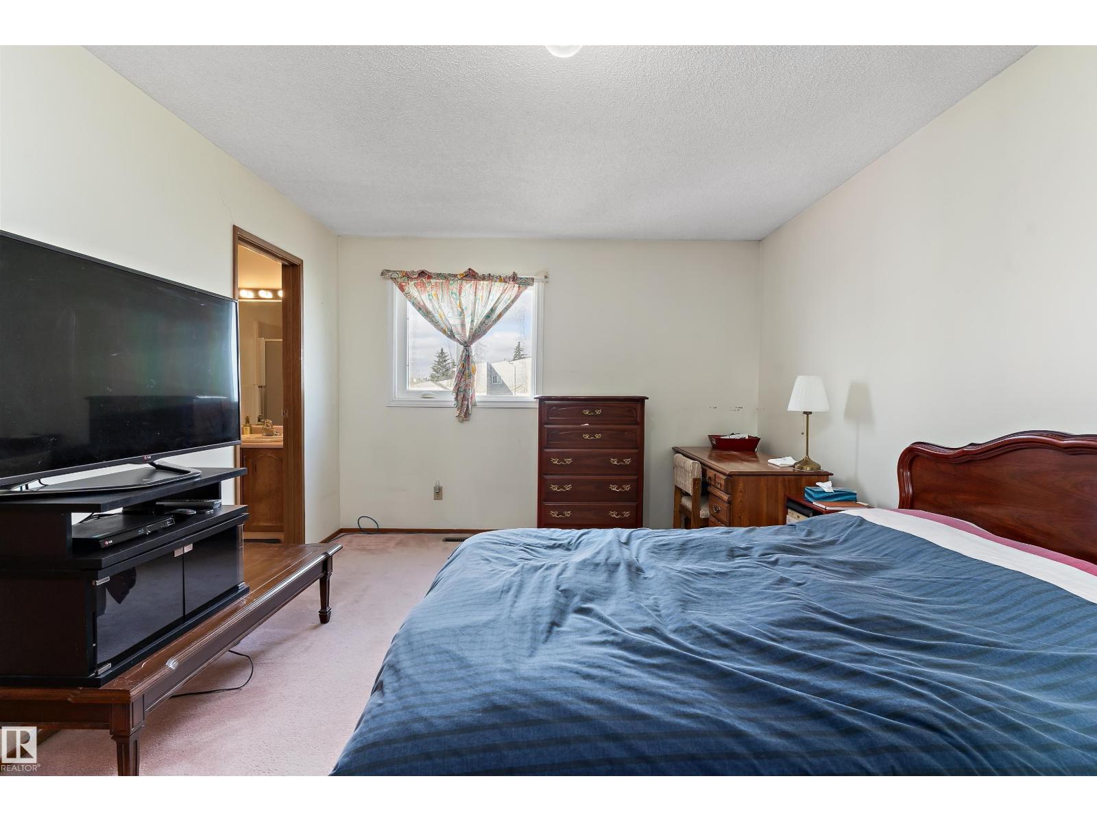 17724 94 ST NW - Image 19