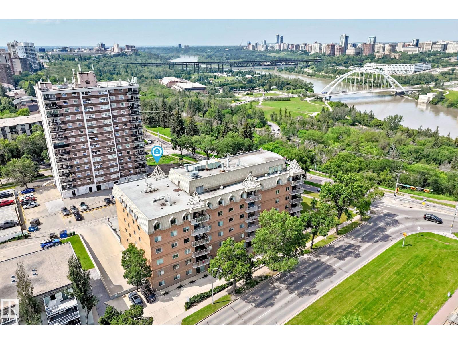 #606 8728 GATEWAY BV NW, Strathcona, Edmonton photo 2