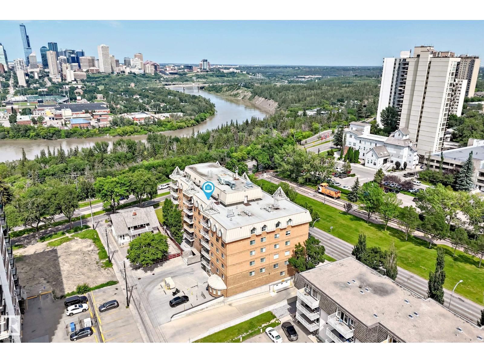 #606 8728 GATEWAY BV NW, Strathcona, Edmonton photo 4