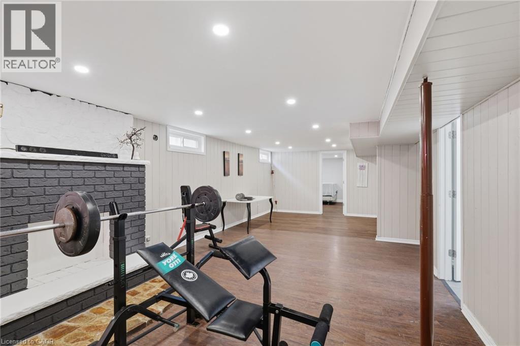 58 VANIER Place - 26