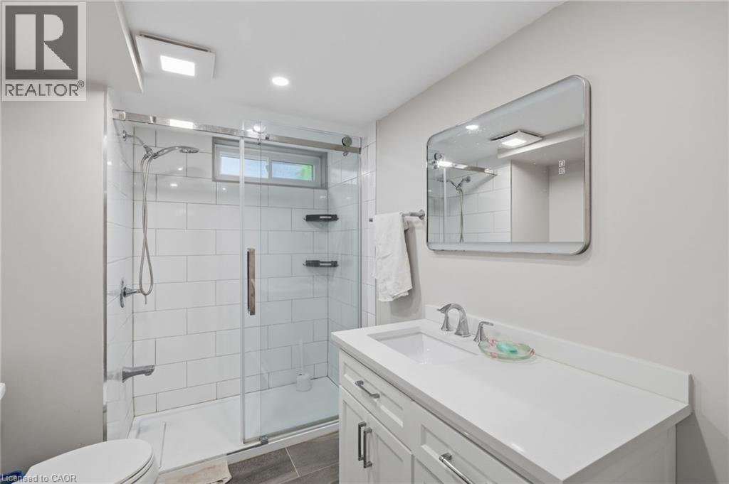 58 VANIER Place - Image 32