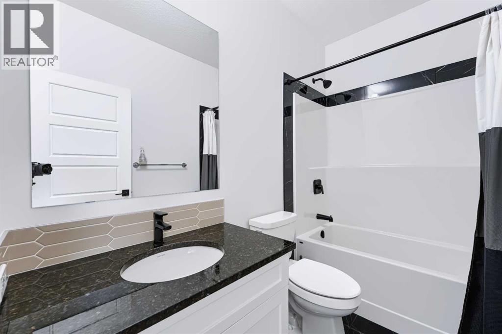 123 Dawson Dock Cove, Dawson's Landing, Chestermere photo 5