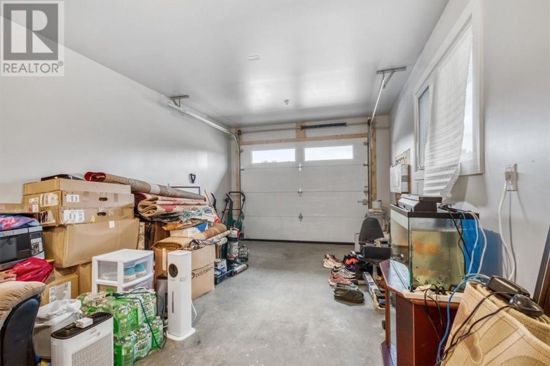 112 Hollybrook Crescent - Image 31