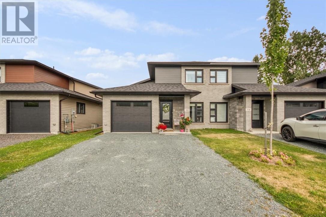 112 Hollybrook Crescent - 37